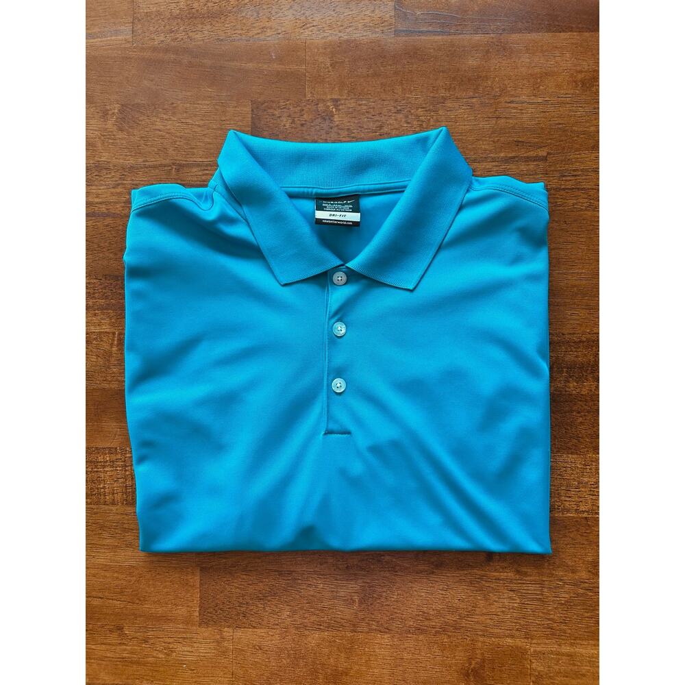 Men’s bright blue Nike golf polo size 3 XLT dry fit